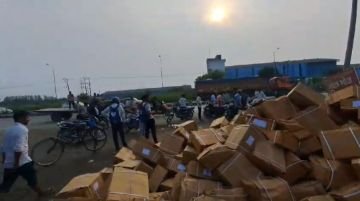 हरिद्वार रूड़की18जुलाई24*तेज रफ्तार ट्रक की चपेट में आकर राजस्थान के कांवड़िए की हुई मौत, हरिद्वार रूड़की18जुलाई24*तेज रफ्तार ट्रक की चपेट में आकर राजस्थान के कांवड़िए की हुई मौत,