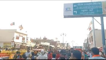 अयोध्या19जुलाई24*कावड़ मार्ग के दोनों ओर दुकानदारो द्वारा नेम प्लेट लगाए जाने का पुरोहित समाज ने किया स्वागत।