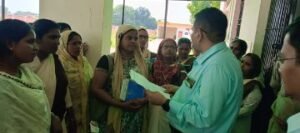 कौशांबी19जुलाई24*विभिन्न मांगों को लेकर आशा वर्कर्स यूनियन ने सौपा ज्ञापन*