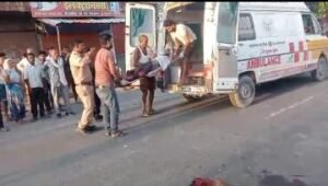 कानपुर देहात 21 जुलाई 24 *तेज रफ्तार ट्रक ने मारी बुजुर्ग को टक्कर*