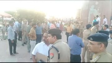 अयोध्या22जुलाई24*मेला क्षेत्र का डीएम ने किया स्थलीय निरीक्षण, दिए आवश्यक दिशा निर्देश