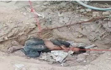 कौशांबी24जुलाई24*रेलवे ठेकेदार की बड़ी लापरवाही उजागर युवक चोटहिल* कौशांबी24जुलाई24*रेलवे ठेकेदार की बड़ी लापरवाही उजागर युवक चोटहिल*