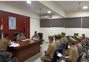 कानपुर नगर24जुलाई24*कानपुर_पुलिस उपायुक्त पश्चिम विजय ढुल के नेतृत्व में संपन्न हुई मासिक अपराध गोष्ठी*