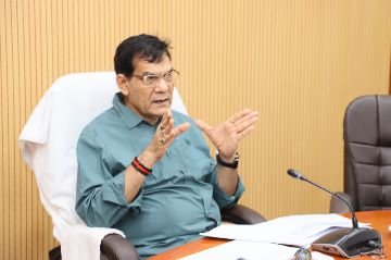 मथुरा25जुलाई24*सिंचाई कार्यों के लिए किसानों को मिलेगी 12 घंटे निर्बाध विद्युत अपूर्ति : ए.के. शर्मा*