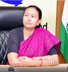 देहरादून26जुलाई24*मुख्य सचिव राधा रतूड़ी की अधिकारियो और कर्मचारियों को दू टूक,