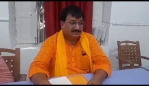 अयोध्या28जुलाई24*अयोध्या में गलत तथ्यों के आधार पर  किसानों को गुमराह कर रहा एडीए-शरद पाठक बाबा*