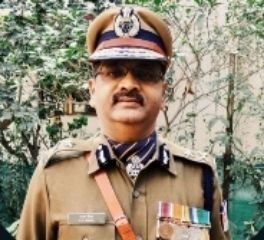 प्रयागराज29जुलाई24*🔰 अवैध वेंडिंग पर रोक लगाने के लिए प्रयागराज जोन में तीन टीमों का गठन किया है*