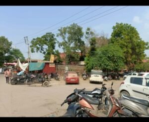 पंजाब 13 अगस्त 2024* तहसील कम्पलैक्स में पार्किंग का ठेका न होने के कारण चोरी हो रहे हैं वाहन