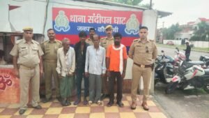 कौशाम्बी8अगस्त24*चार वारंटी को संदीपनघाट पुलिस ने किया गिरफ्तार*