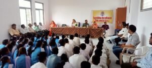 अनूपपुर 31 अगस्त 24*हायर सेकेंडरी स्कूल बम्हनी में विधिक साक्षरता शिविर हुआ संपन्न