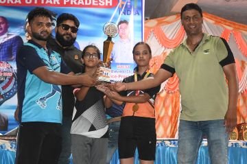 मथुरा01अगस्त24*जिला स्तरीय आईस स्केटिंक प्रतियोगिता में रतन लाल की छात्राओं ने जीती चैम्पियनशिप