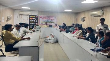 कानपुर देहात 1 अगस्त 2024*ग्रामीण एवं नगरीय क्षेत्रों के माटीकला एवं शिल्पकला के उद्यमियों शिल्पियों को टूल किट वितरित किए जायेंगे कानपुर देहात 1 अगस्त 2024*ग्रामीण एवं नगरीय क्षेत्रों के माटीकला एवं शिल्पकला के उद्यमियों शिल्पियों को टूल किट वितरित किए जायेंगे