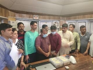 सहारनपुर3अगस्त24*सीएचसी प्रभारी और ब्लॉक अकाउंटेंट रिश्वत लेते हुए रंगे हाथों गिरफ्तार किये गए हैं