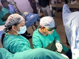 मथुरा5अगस्त24*लेजर विधि द्वारा केएम में हो रहे है ऑपरेशन