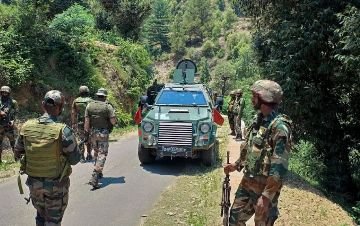 जम्मू-कश्मीर5अगस्त24* आतंकियों के मददगार 5 पुलिसकर्मी और एक टीचर नौकरी से बर्खास्त - जम्मू-कश्मीर5अगस्त24* आतंकियों के मददगार 5 पुलिसकर्मी और एक टीचर नौकरी से बर्खास्त -