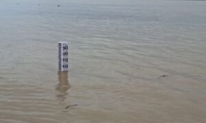 वाराणसी6अगस्त24*गंगा का बढते जलस्तर से आमजन मानस.चिंतित।