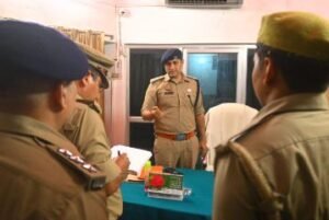 कुशीनगर7अगस्त24*पुलिस अधीक्षक कुशीनगर सन्तोष कुमार मिश्रा द्वारा थाना तरयासुजान का किया गया आकस्मिक निरीक्षण