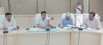 कौशाम्बी7अगस्त24*विभागीय योजनाओं इंडीकेटर्स में शत-प्रतिशत लाए प्रगति--एडीएम*