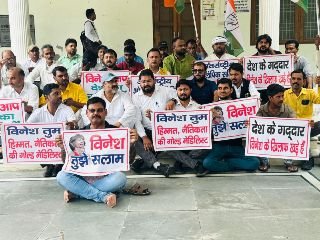 कौशाम्बी8अगस्त24*विनेश फोगाट के साथ खड़ा है पूरा देश--कांग्रेस*