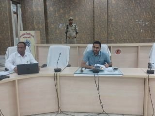 कौशाम्बी8अगस्त24*जल निगम नलकूप एवं सिंचाई विभाग के अधिकारियों को सख्त हिदायत* कौशाम्बी8अगस्त24*जल निगम नलकूप एवं सिंचाई विभाग के अधिकारियों को सख्त हिदायत*