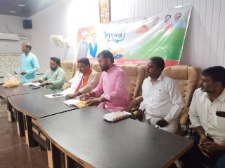 औरैया10अगस्त24*हर घर तिरंगा यात्रा आभियान को सफल बनाएं जाने के लिए कार्यशाला आयोजित की गई। औरैया10अगस्त24*हर घर तिरंगा यात्रा आभियान को सफल बनाएं जाने के लिए कार्यशाला आयोजित की गई।