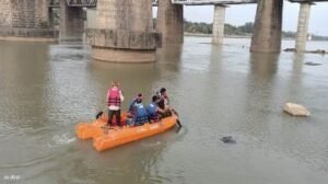 शहडोल10अगस्त24*आपस में लड़ाई कर दो चचेरे भाई सोन नदी में कूदकर बहे, जांच में जुटी पुलिस*