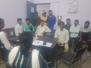 कानपुर देहात 12 अगस्त 2024 *जिला सेवायोजन कार्यालय में एक दिवसीय रोजगार मेले का हुआ अयोजन, 45 अभ्यर्थियों का किया गया प्राथमिक चयन।* कानपुर देहात 12 अगस्त 2024 *जिला सेवायोजन कार्यालय में एक दिवसीय रोजगार मेले का हुआ अयोजन, 45 अभ्यर्थियों का किया गया प्राथमिक चयन।*