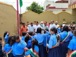 रोहतास15अगस्त24*रोहतास फुटबॉल क्लब के ऑफिस वार्ड नंबर 39 में झंडा तोलन का आयोजन*