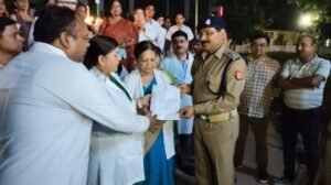 अयोध्या17अगस्त24*कोलकाता में लेडिज डॉक्टर से हैवानियत का मामला