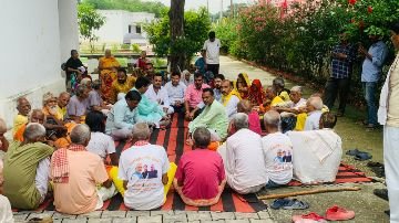 कौशाम्बी20अगस्त24*संचारक्रान्ति के नायक थे स्व0 राजीव गांधी-विजय प्रकाश