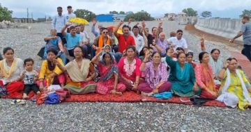 हल्द्वानी20अगस्त24* हल्द्वानी गोरापड़ाव में 18 दिन से धरने पर ग्रामीण, नहीं है कोई सुनने वाला