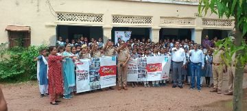 अयोध्या20अगस्त24*हिंदू इंटर कालेज में पुलिस की पाठशाला कार्यक्रम आयोजित