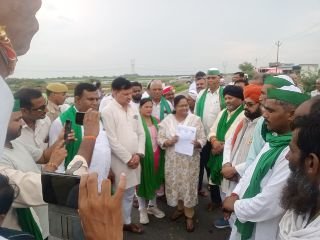 मथुरा21अगस्त24*किसान त्रस्त, अधिकारी मस्त* मथुरा21अगस्त24*किसान त्रस्त, अधिकारी मस्त*