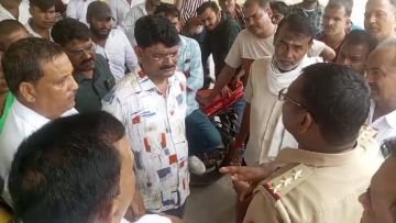 कौशाम्बी25अगस्त24*प्रधान पुत्र पति समेत 12 नामजद 40 अज्ञात के विरुद्ध प्राणघातक हमले का मुकदमा हुआ दर्ज*