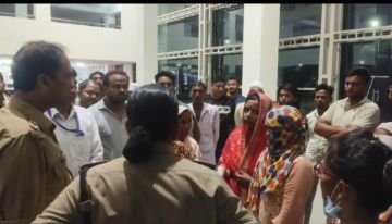 हरिद्वार रूडकी27अगस्त24*दरिंदगी का शिकार होने से बाल बाल बची निडर बेटी। हरिद्वार रूडकी27अगस्त24*दरिंदगी का शिकार होने से बाल बाल बची निडर बेटी।