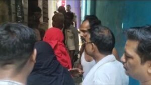 भागलपुर29अगस्त24*छोटे भाई ने ही अपने बड़े भाई का चाकू से की हत्या और थाना में किया आत्म समर्पण