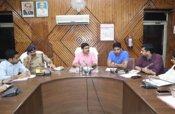 सहारनपुर31अगस्त24*ज़िलाधिकारी की अध्यक्षता में हुई अवैध खनन एवं परिवहन से संबंधित जिला टास्कफोर्स की बैठक*