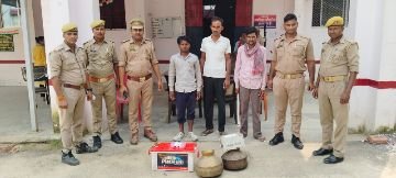 कौशाम्बी31अगस्त24*अंतर्जनपदीय चोरी के पेशेवर तीन अभियुक्तों को पुलिस ने किया गिरफ्तार*