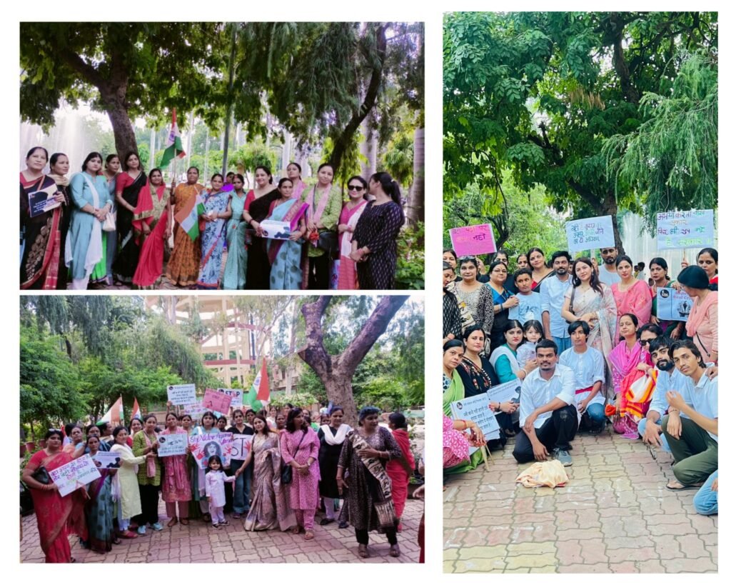 वाराणसी 25 अगस्त 24*कोलकाता में ट्रेनी महिला डॉक्टर के साथ रेप और हत्त्या को लेकर महिला भूमिहार समाज ने किया प्रदर्शन