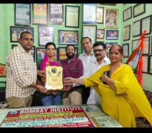 पंजाब 17 सितम्बर 2024* *अबोहर की बेटी सिमरन ने भारतीय सेना में अफसर बनकर बढ़ाया अबोहर का मान