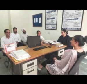 पंजाब 18 सितम्बर 2024* न्यायाधीश रूचि स्वपन शर्मा लीगल सर्विस अथारिटी के वकीलों के साथ मीटिंग की