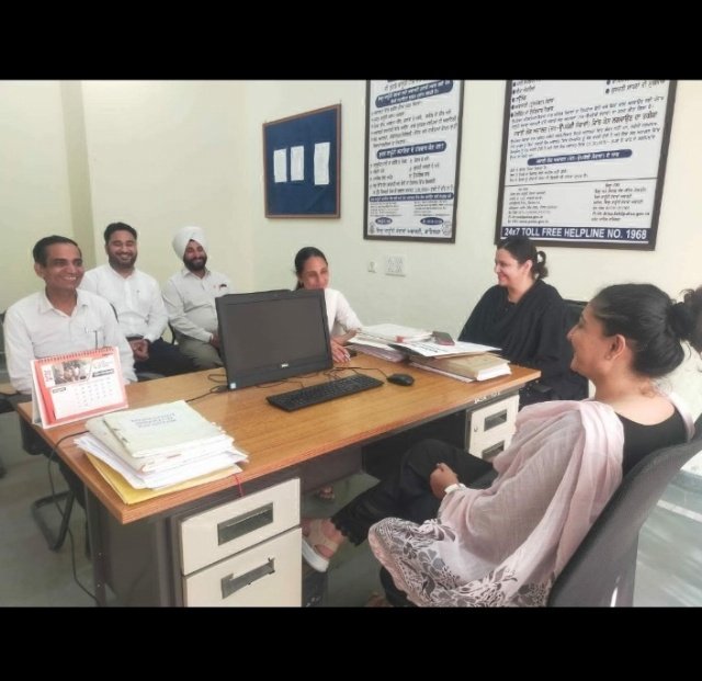 पंजाब 18 सितम्बर 2024* न्यायाधीश रूचि स्वपन शर्मा लीगल सर्विस अथारिटी के वकीलों के साथ मीटिंग की