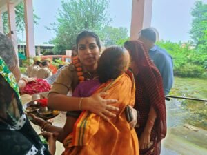 औरैया12सितम्बर24*ग़मगीन माहौल बिदाई समारोह में लेडी सिंघम के छलके आँसू