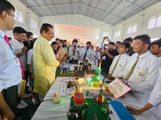 कौशाम्बी01सितम्बर24*विद्यालय में आयोजित साइंस एग्जीबिशन और पैरेंट-टीचर मीटिंग में अभिभावक हुए प्रभावित,*