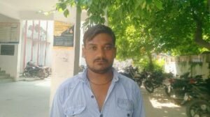 मथुरा02सितम्बर24*थाना जैंत के ग्राम बाटी मैं एक दुकान से सामान खरीदने आए युवक से गाली गलोंज कर मारपीट का मामला आया सामने