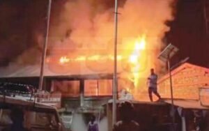 उत्तरकाशी07सितम्बर24*भीषण अग्निकांड में मकान और दुकान जलकर राख,