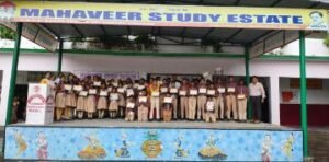 रायबरेली13सितम्बर24*क्विज कम्पटीशन सी. बी. एस. ई. बोर्ड के आदेशानुसार कालेज में कक्षा 6 से 12 के बच्चों के बीच कराया गया।