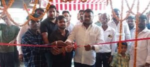 अयोध्या13सितम्बर24*रघुनंदन स्वीट एंड रेस्टोरेंट का हुआ भव्य शुभारंभ।