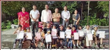 अलीगढ़17सितम्बर24*एसएमबी इंटर कॉलेज में स्केटिंग खो - खो प्रतियोगिता के मेरिट प्रमाण बांटे