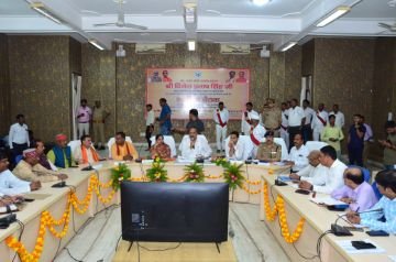 कौशाम्बी17सितम्बर24*जनकल्याणकारी योजनाओं से वंचित रह गये पात्र लाभार्थियों को किया जाय लाभान्वित--मंत्री*